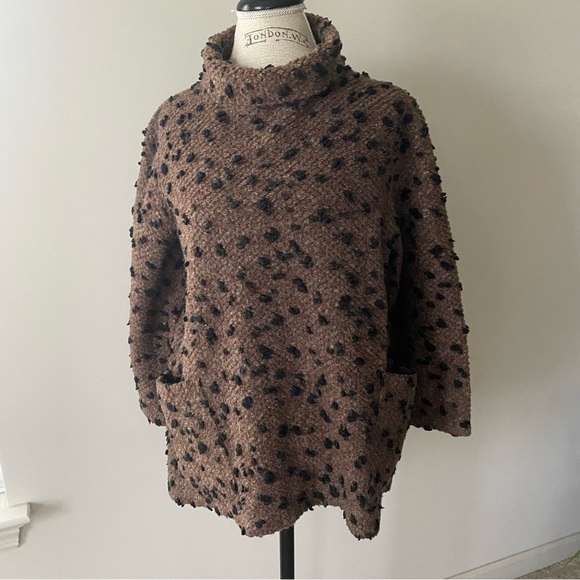 Tib Design Turtleneck Sweater - Picture 1 of 7